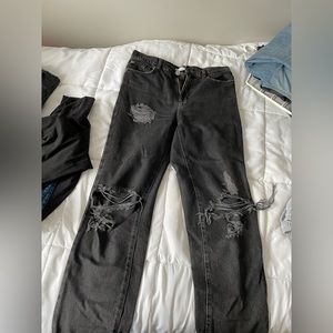 Garage black ripped jeans. Size 5